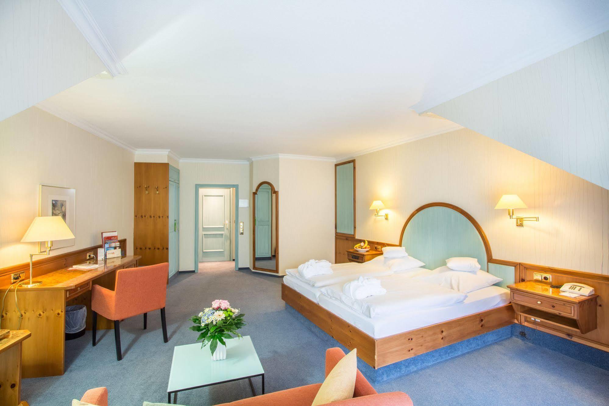 Romantik Stryckhaus Hotel 4*